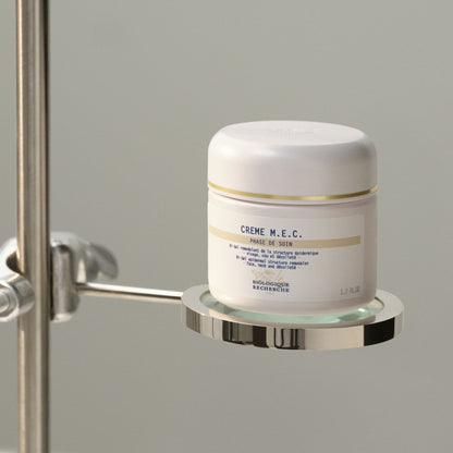 CRÈME M.E.C.